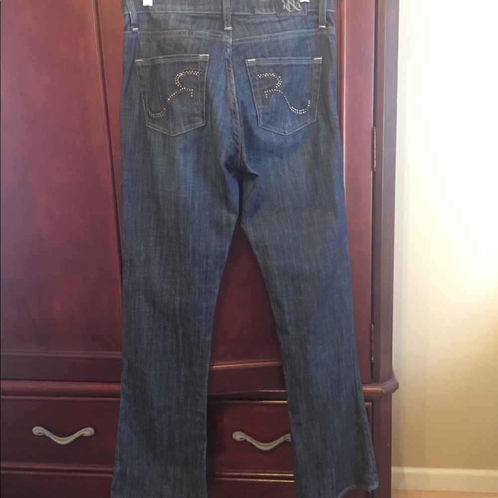 Dark Wash Bootcut Jeans w/Bling Detail Pockets